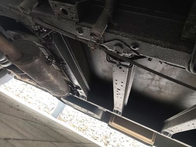 Podwozie — układ wydechowy, zawieszenie, rama