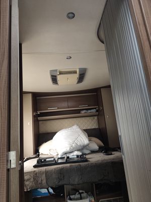 Wnętrze — dinette, panel kontrolny Europeo, gniazda