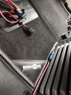 Tablica ciśnień opon (5.0/5.5 bar)